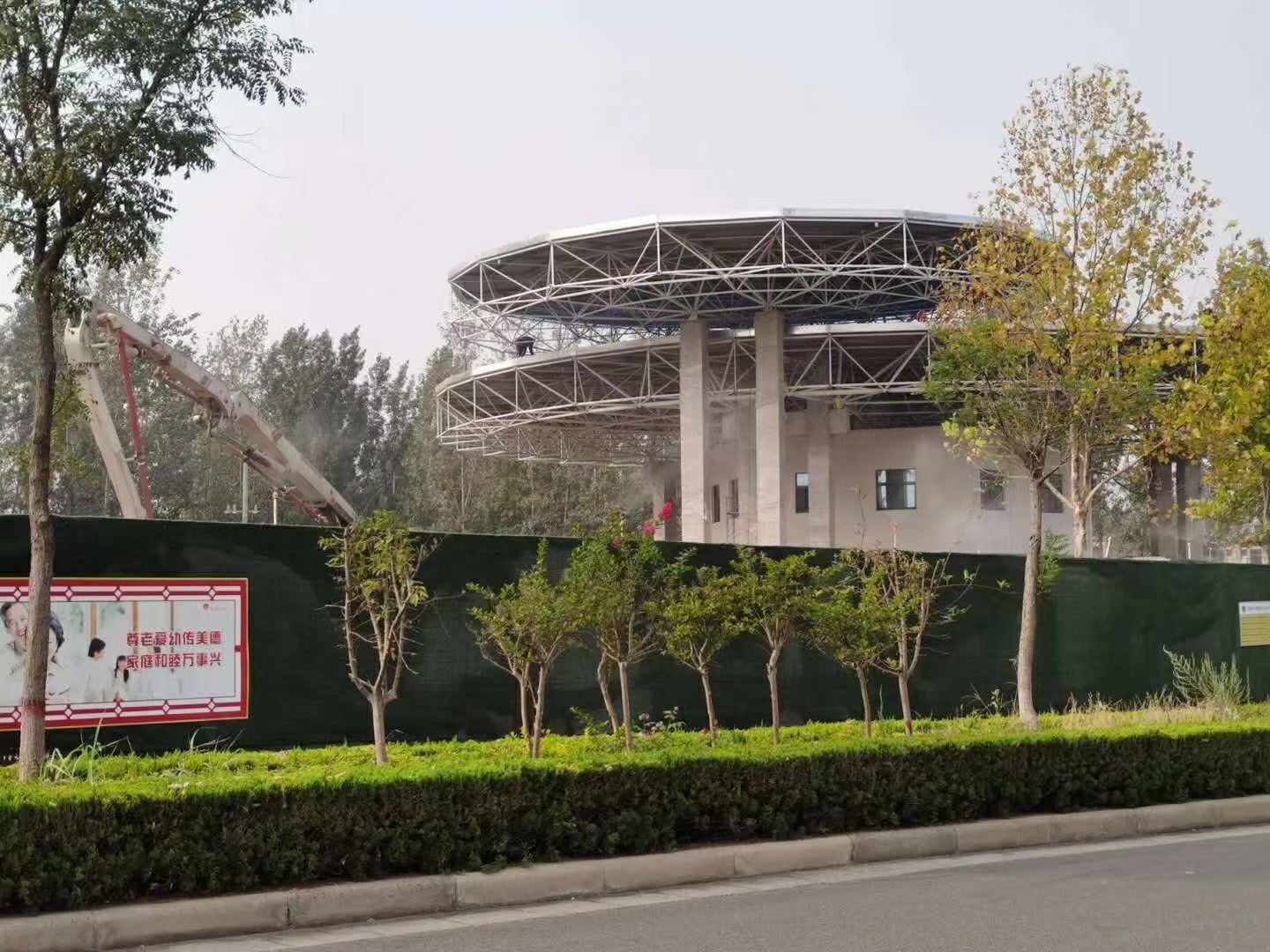 中石油新乡德源路加油站网架