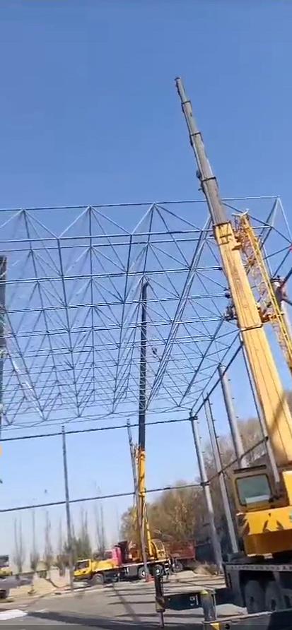忻州河曲电厂网架拼接中